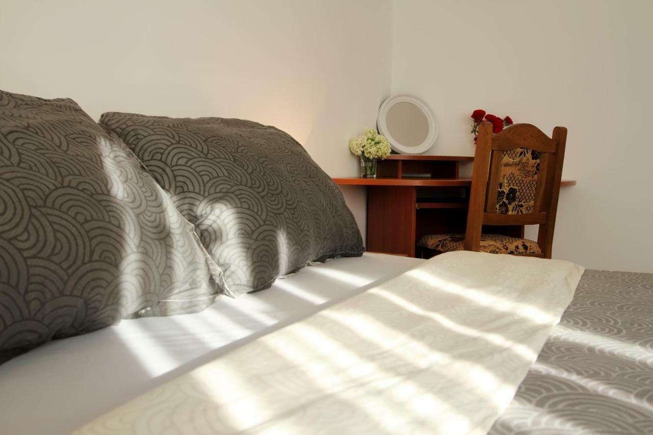Nikolina I Katarina Apartment Otocac Ngoại thất bức ảnh